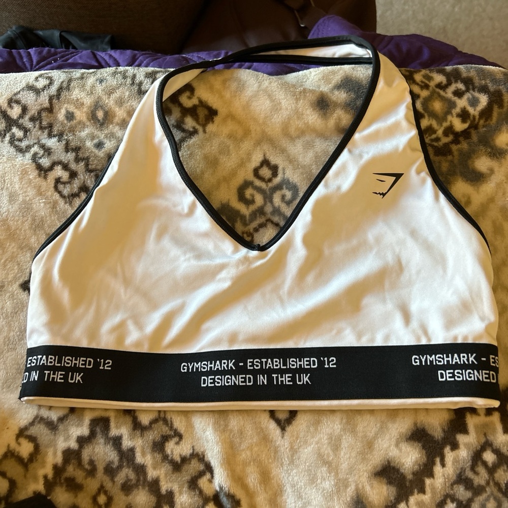 Gymshark bra reversible